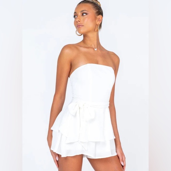 Princess Polly The Rolla Romper White Lower Impact! - Picture 2 of 11